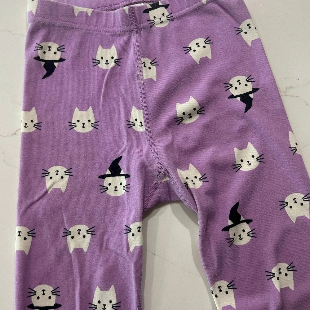 Hanna Andersson Girls Purple Halloween Pajamas with Black & White Cats Size 8